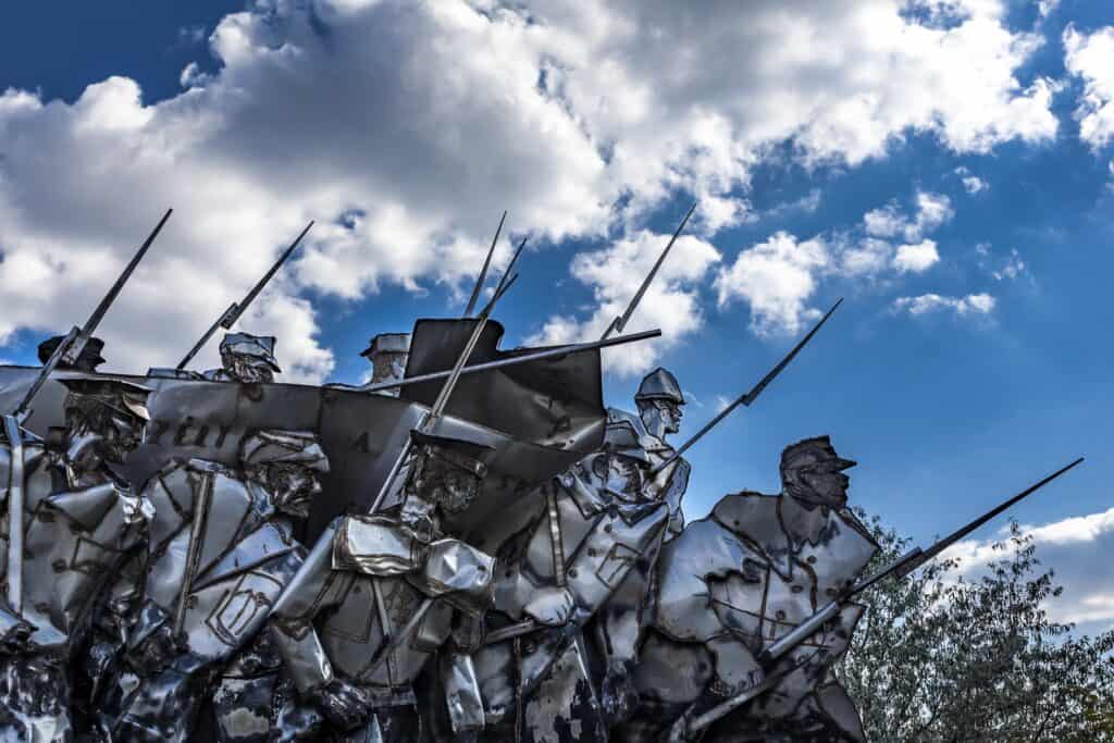 nærbillede af soldater i krig fra memento park i budapest